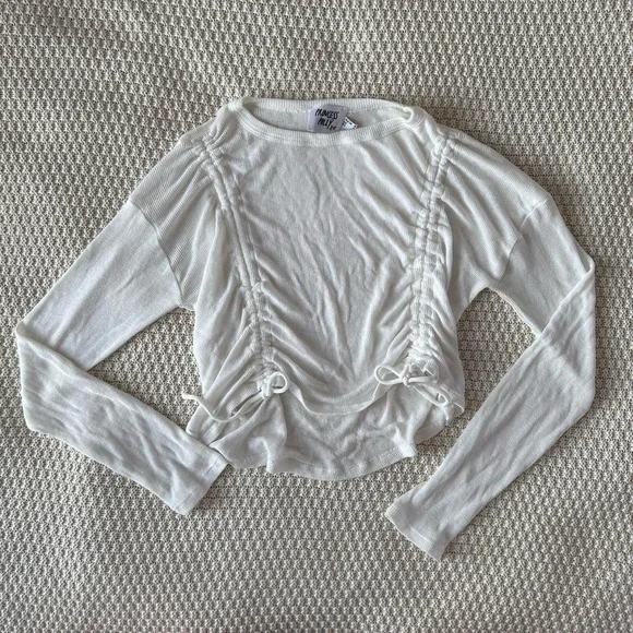 Women's White Ruched Long Sleeve Top - Picture 2 of 4